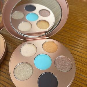 MAC - Eyeshadow Palette with Mirror - Blue, Gold, Brown Shades